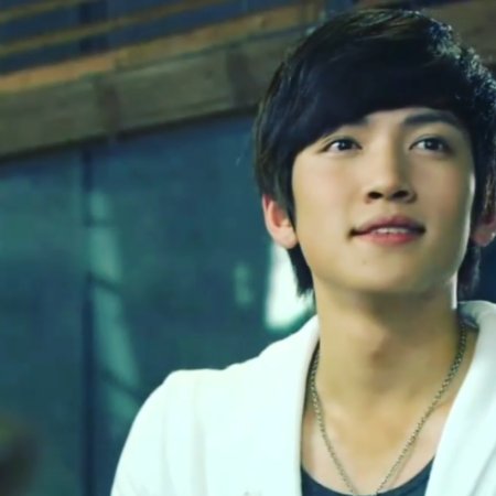 Smile, Dong Hae (2010)