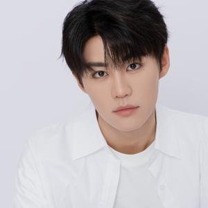 Kun Hong Liu