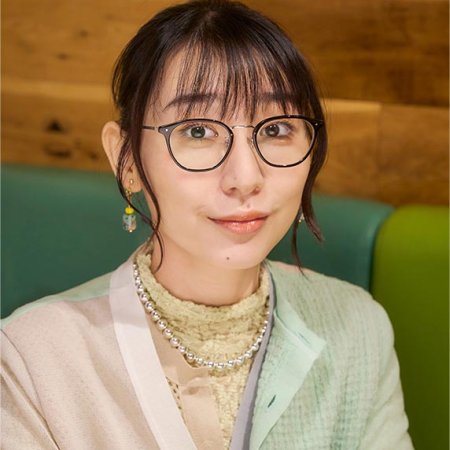 Hashiyasume Atsuko
