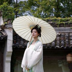 A Journey to Glow Chinese Drama photo