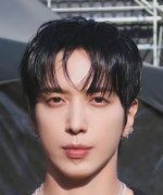 Jung Yong Hwa