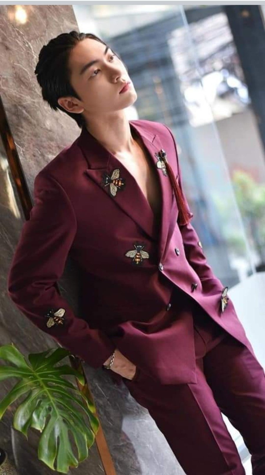 suit_boss.jpg