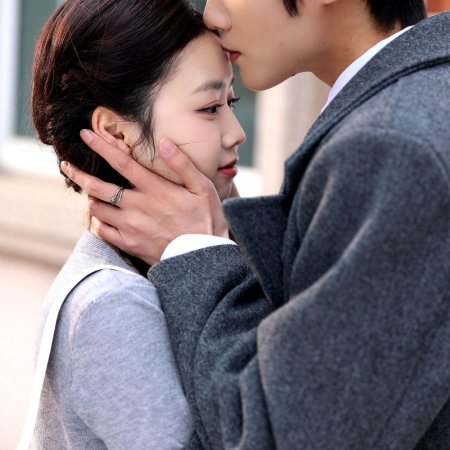 Love at a Glance (2025)