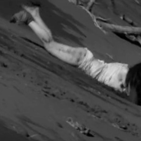 Naked Pursuit (1969)