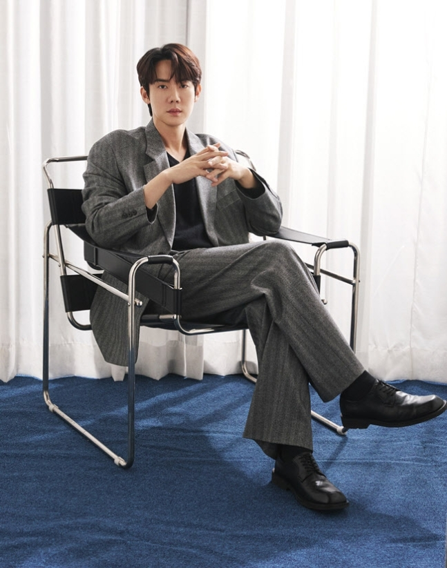 Yoo Yeon Seok