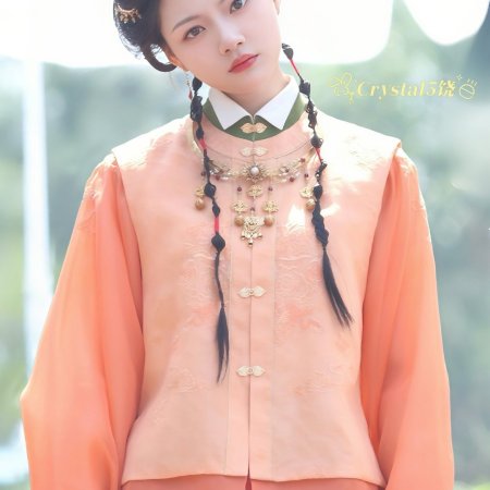 Liang Chen Mei Jin ()