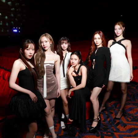 Whale Store xoxo (2025)