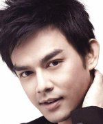 Mos Patiparn Pataweekarn