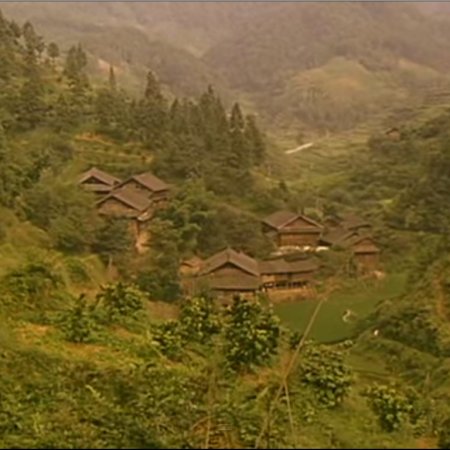 Postmen in the Mountains (1999)