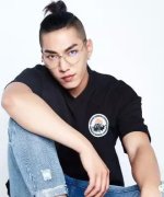 Alex Zhang Fotoğraf