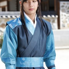 Yoo Seung Ho photo