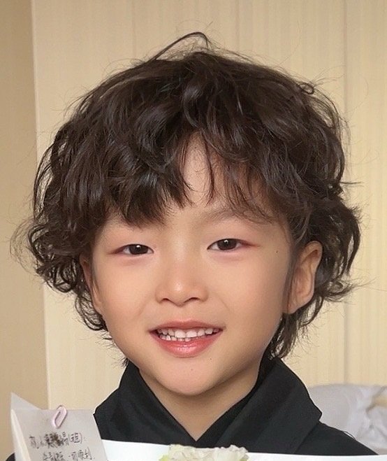 Zi Yi Ceng
