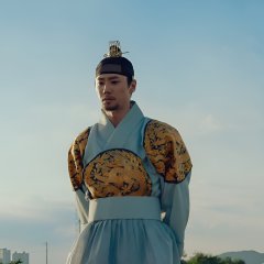 The Queen Who Crowns Korean Drama photo