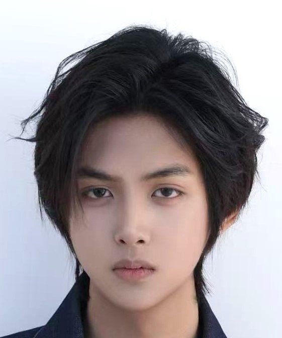 Yi Qian Cui