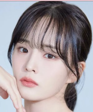 Hye In Kang