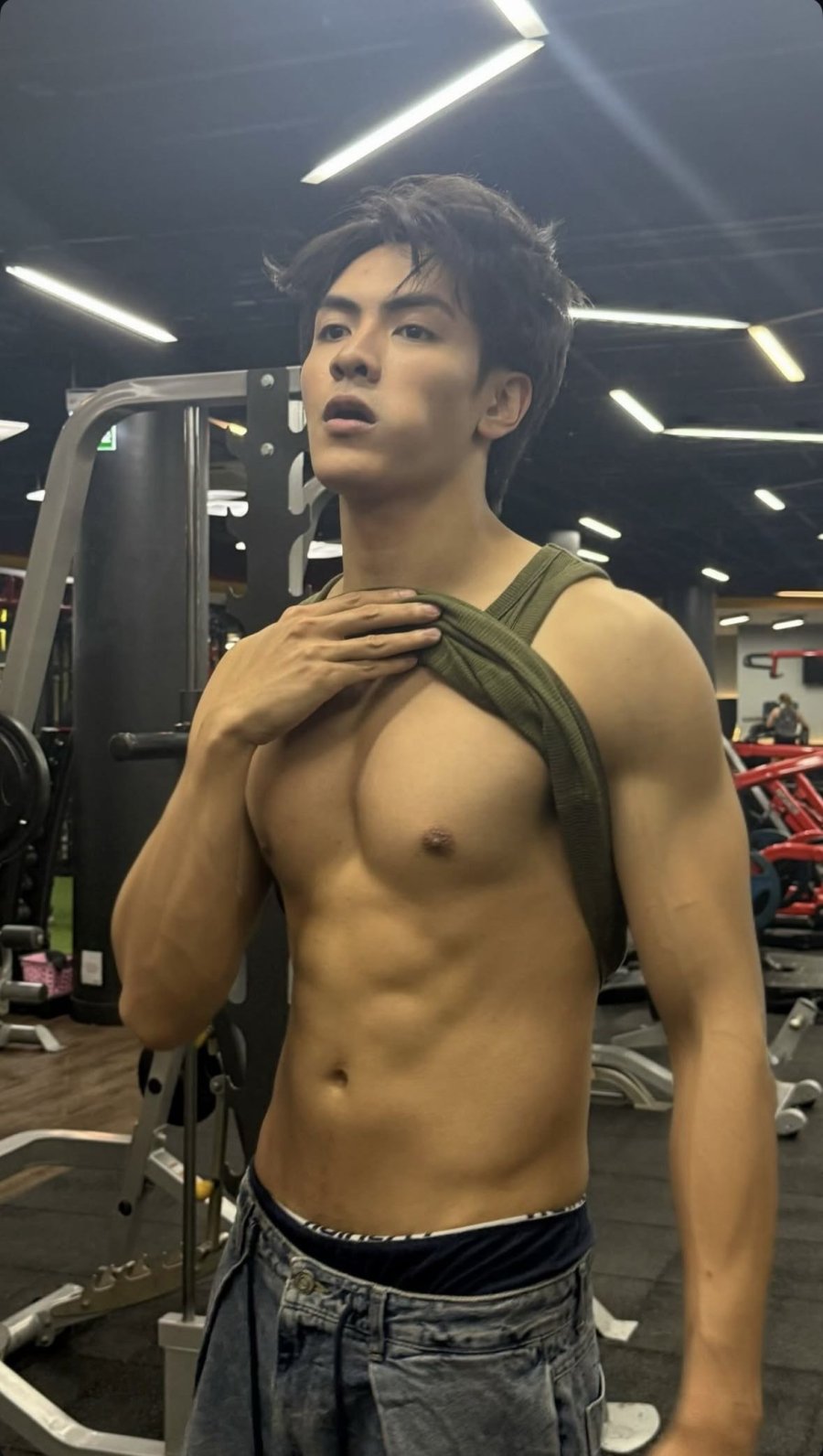 calvin_joong2.jpg