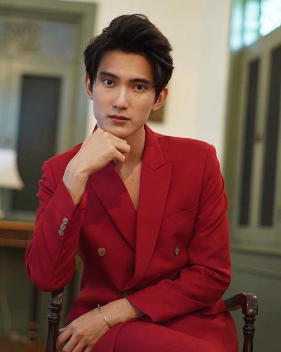 first_suit1.jpg