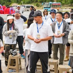 Yong Bu Gu Xing Chinese Movie(0000) photo