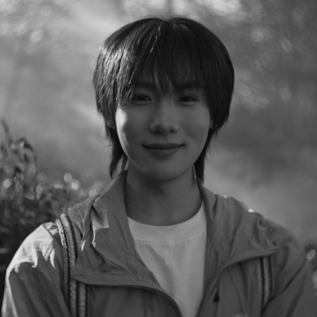 A Winter Sun Wakes the Wind in Spring Hills' Dream (2026)