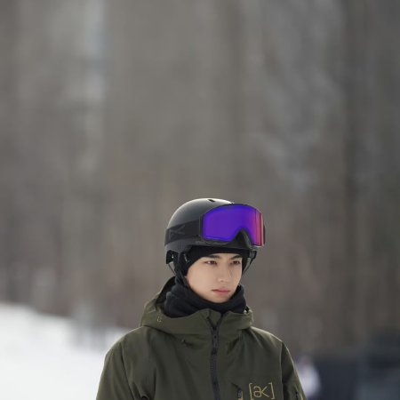 Ski into Love (2025)