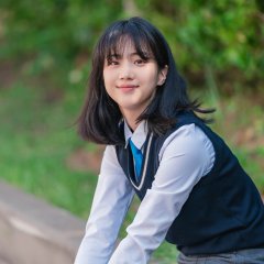 Hong Hwa Yeon photo