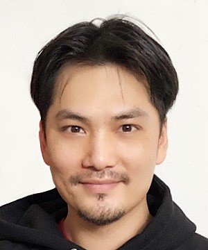 Yi Wen Zhang