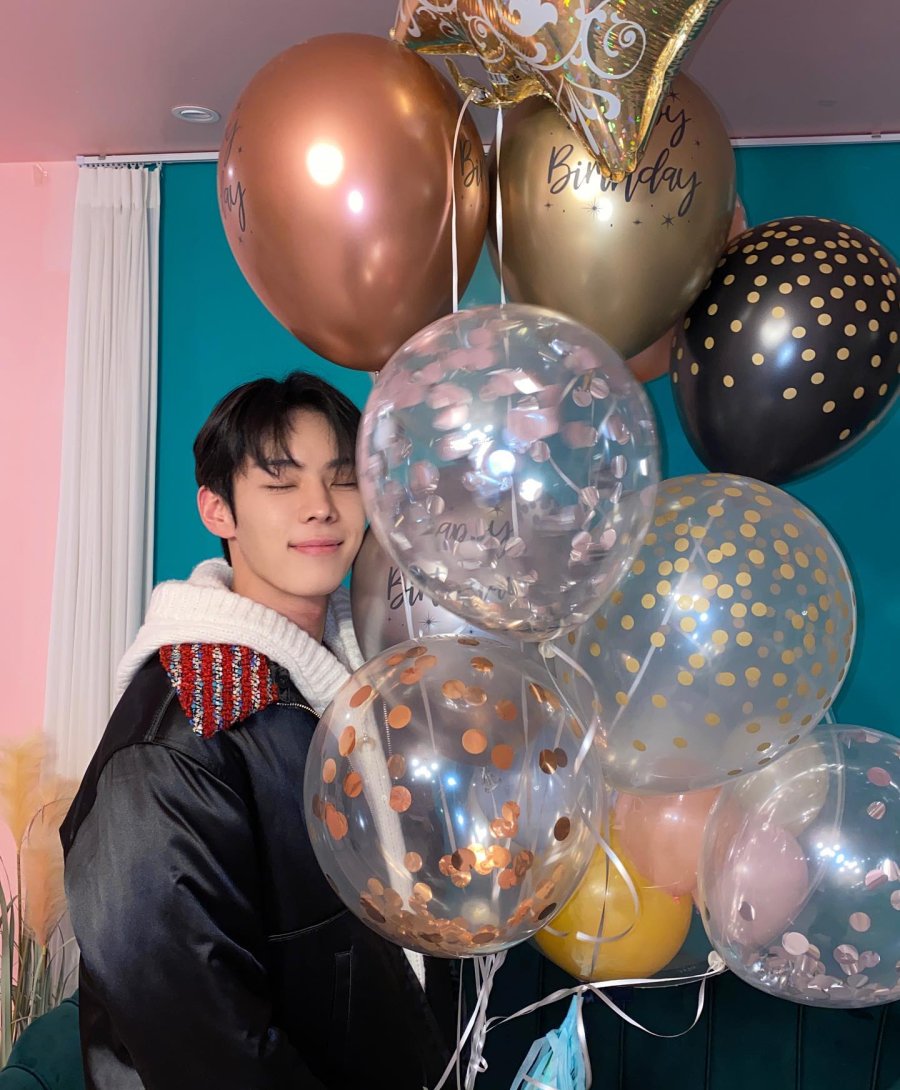 seobin.1214__2021-12-15T160501.000Z_1.jpg