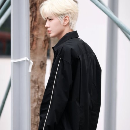 The Warmth in the Dark ()