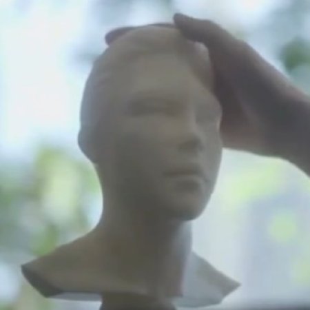 My Boyfriend Is a Sculpture (2025)