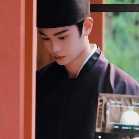 The Palace Stewardess ()