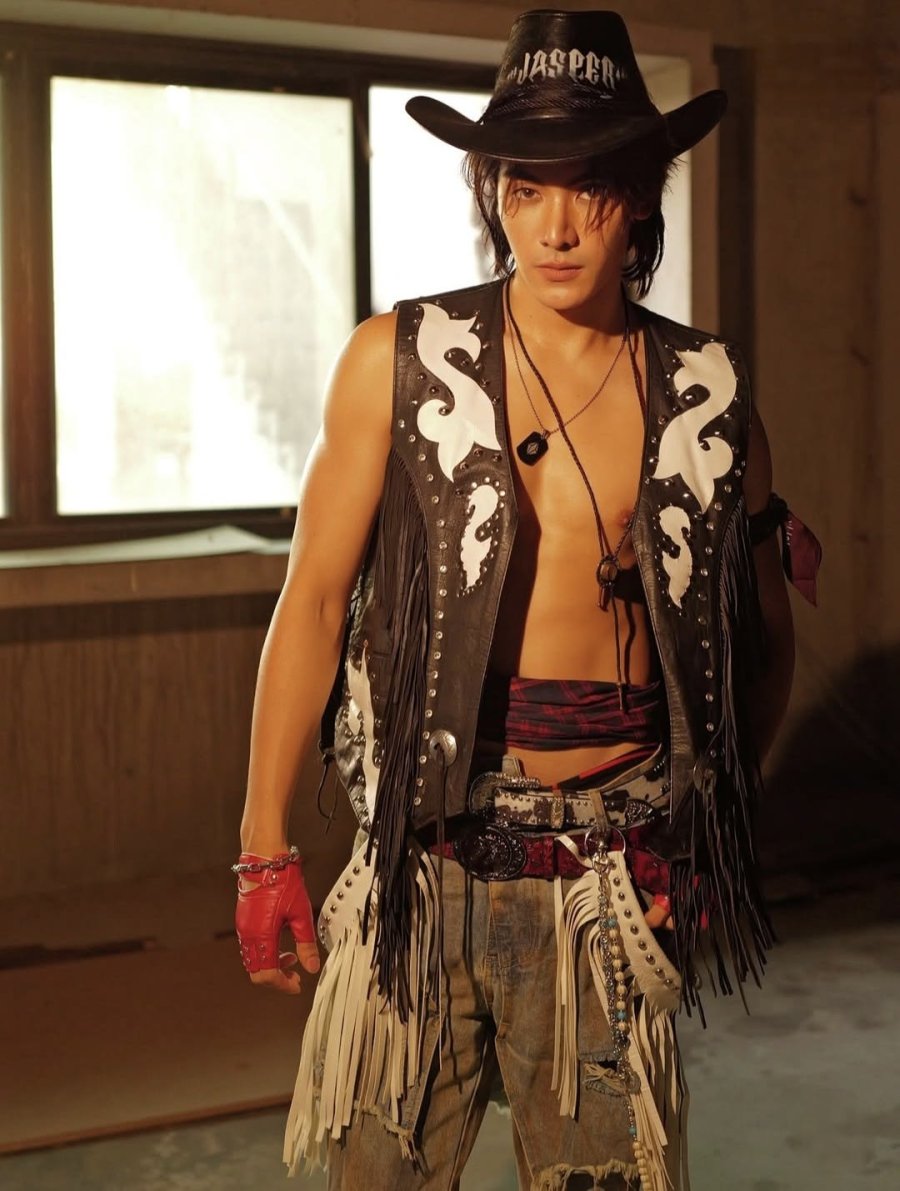 joong.jpg