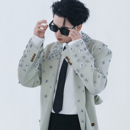 Yan Hao Xiang