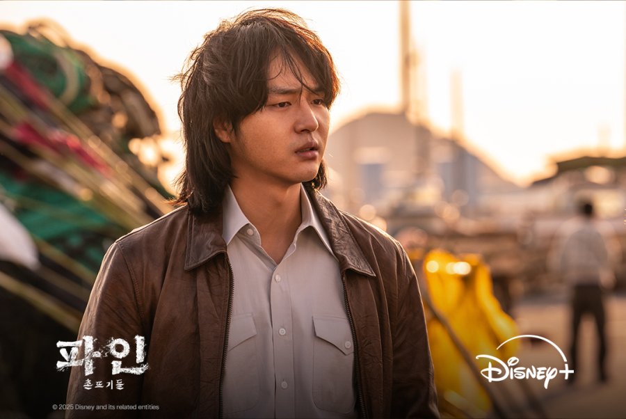 Yang Se Jong steps into the role of Ryu Seung Ryong's cherished nephew in 'Low Life'