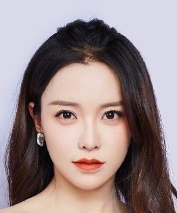 Yi Lin Huang