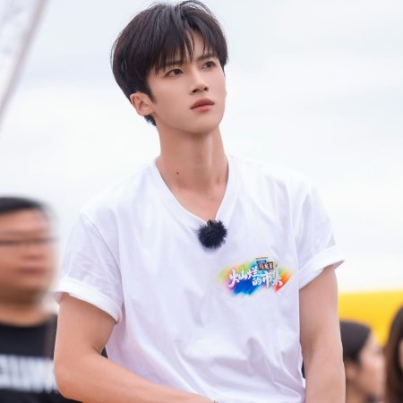 Sunshine Market (2025)