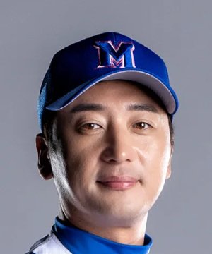 Taek Keun Lee