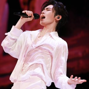 How well do you know "Hou Minghao" ?