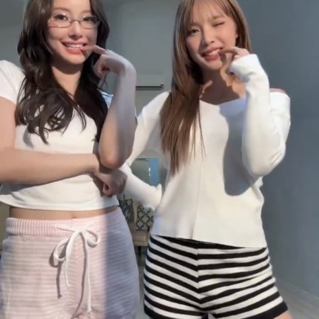 Enemies with Benefits ()