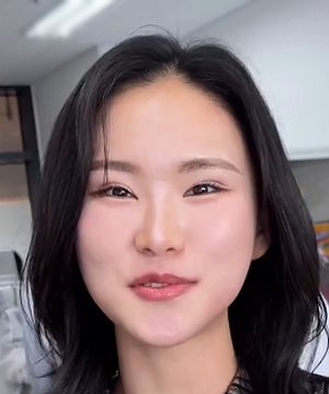 Na Ri Kim