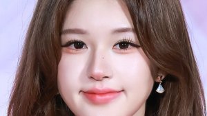 Zhao Lusi teases comeback with new Chinese drama