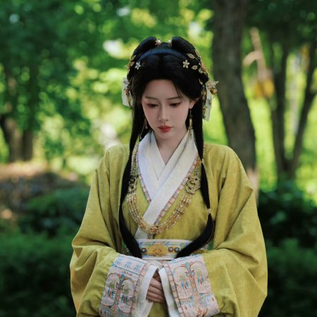 Empress Reborn ()