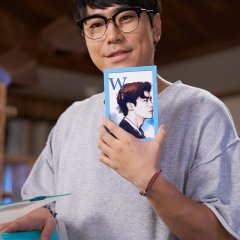 Lee Si Eon photo