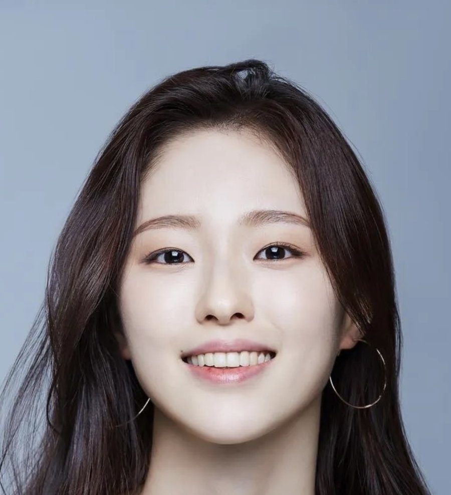 Yoon Ha Shin