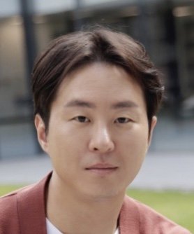 Hyun Kyun Lee