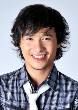 Kean Cipriano in Paraluman Philippines Movie(2021)