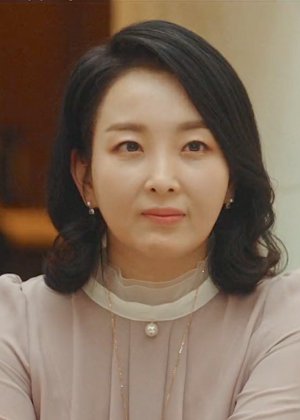 Kwak Myung Hwa