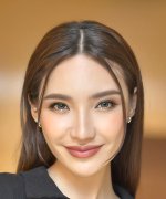 Beauty Warunchana Radomlek