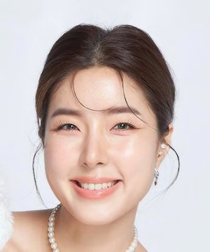 Ji Yeon Seo