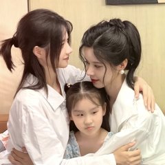 A Practical Guide to Being a Superstar's Assistant Chinese Drama photo