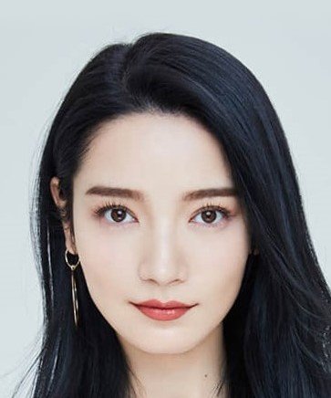 Daisy Dai's Instagram, Twitter & Facebook on IDCrawl